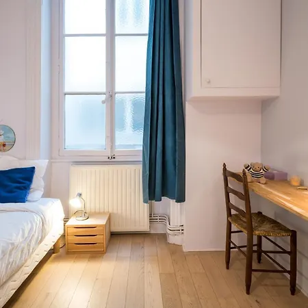 Honore - Barre Apartment *